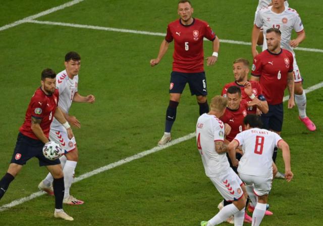 爱奇艺体育-德国U21主帅：丹麦展现极高水准 经典反击值得一看